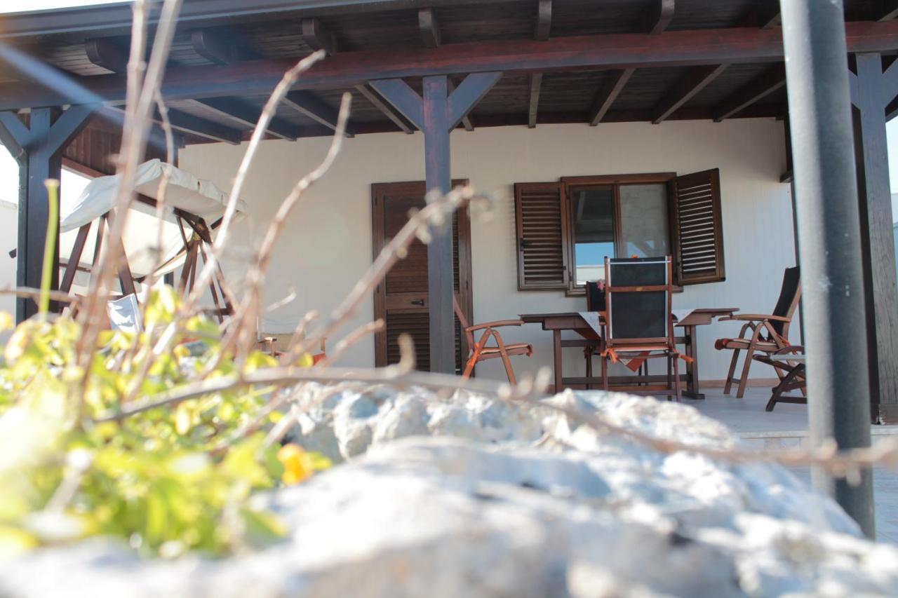 Casetta Dei Geranei Casalabate Exterior foto